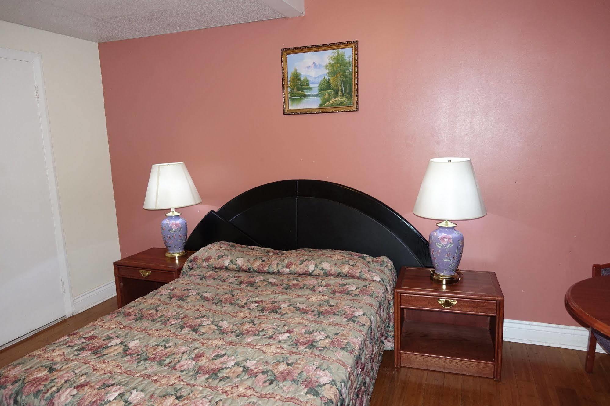 Motel Pierre Montreal Zewnętrze zdjęcie